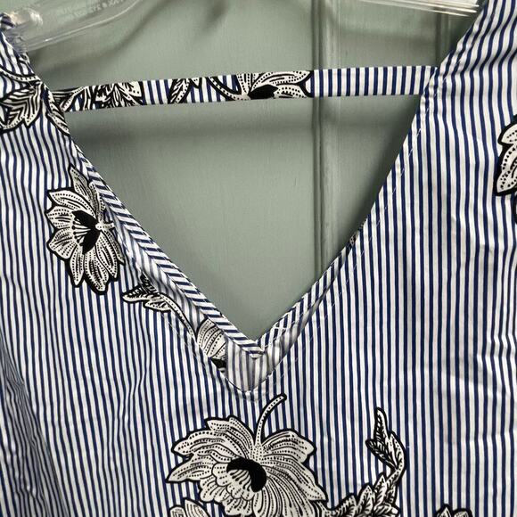 Signature Studio Blue Striped Floral Print Lightweight Dress Size Medium NEW - Picture 4 of 5